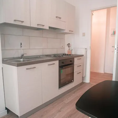 Daire Elegant, Cozy, Between The Centre And The Seaside Trieste