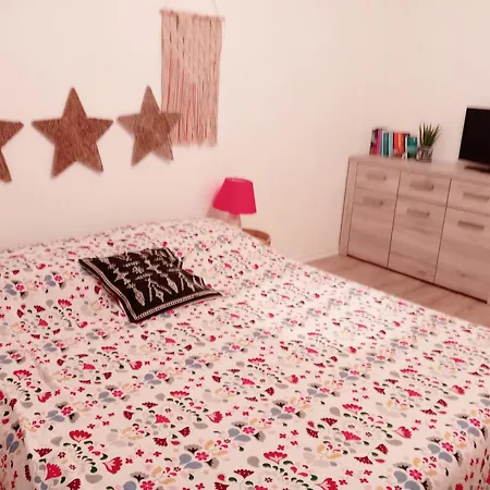 Daire Elegant, Cozy, Between The Centre And The Seaside