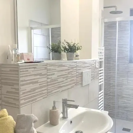 Apartamento Elegant, Cozy, Between The Centre And The Seaside Trieste