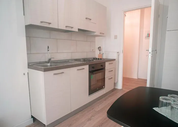 Apartamento Elegant, Cozy, Between The Centre And The Seaside Trieste